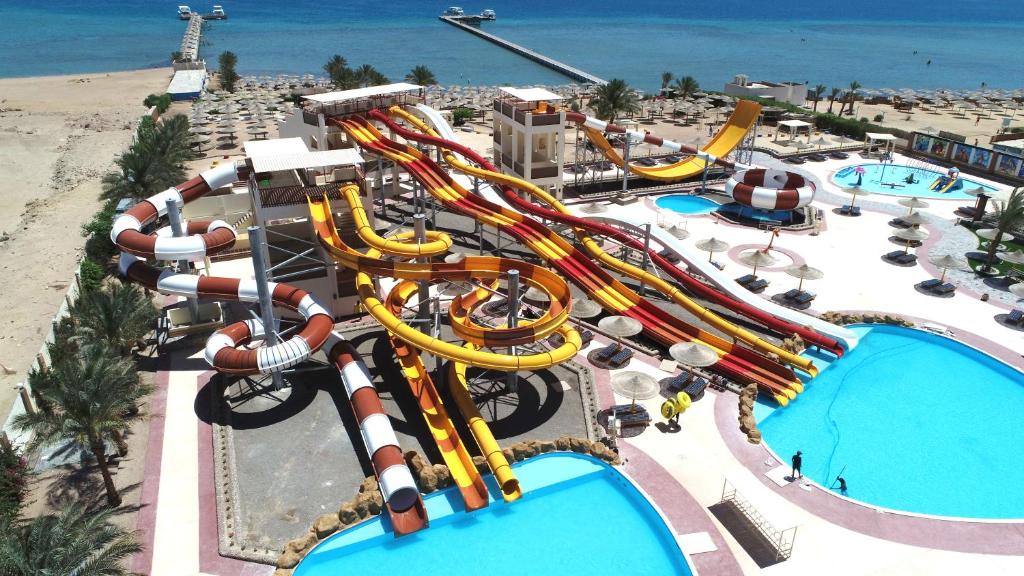 نوبيا أكوا بيتش رزورت- Nubia Beach Resort & Aqua Park